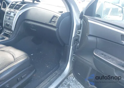 2010 Chevrolet Traverse Lt from USA, damaged, VIN 1GNLVGED0AS145331